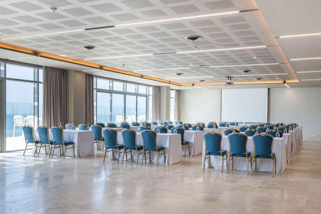 Hotel Hilton Santa Marta Udogodnienia zdjęcie